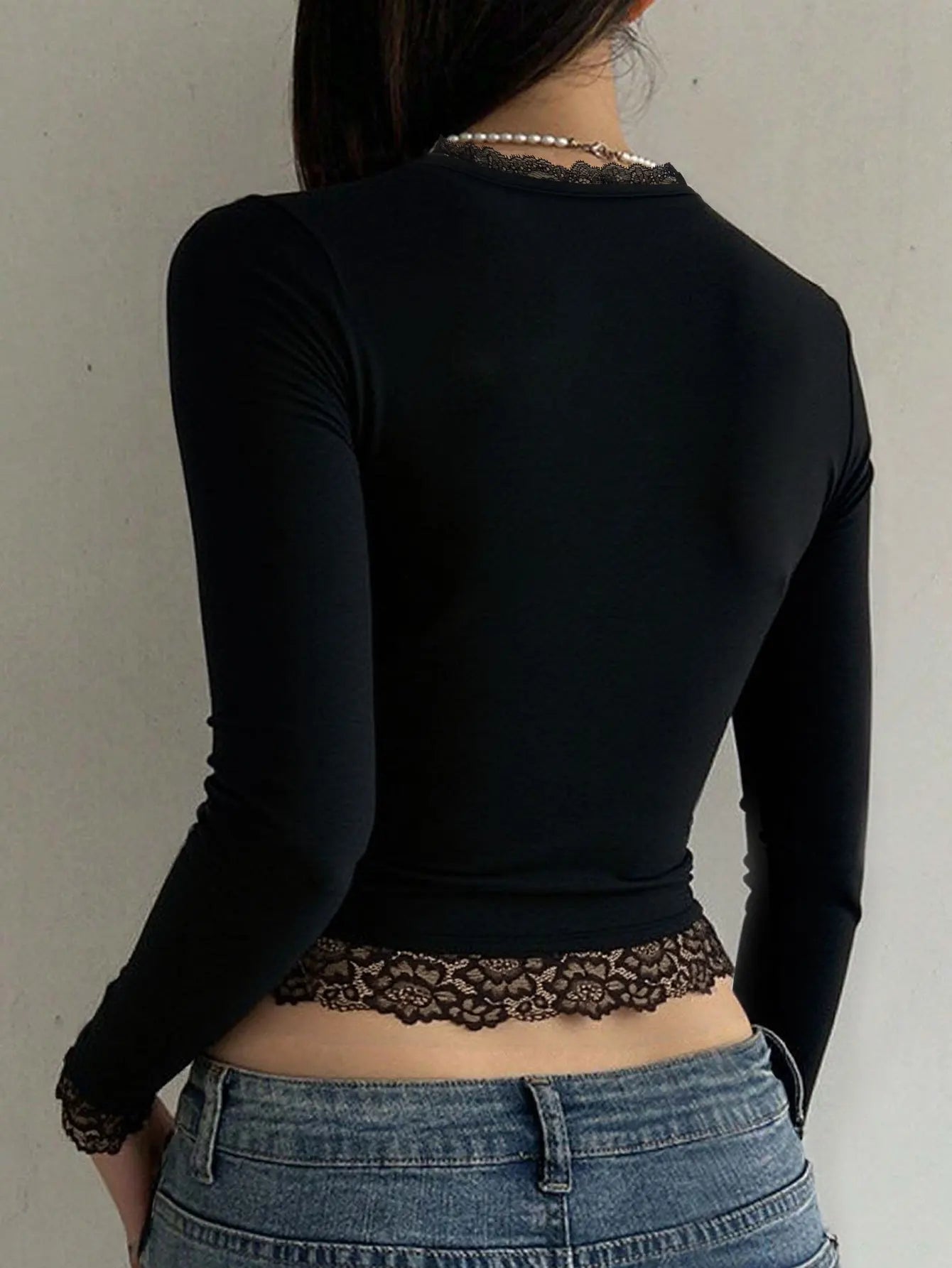 Women's 2000s Long Sleeve Top